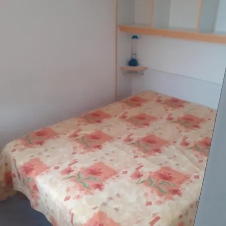 Aigues Marines Апартаменти *